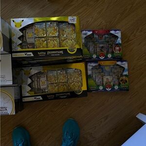 Pokemon Celebrations Pikachu Vmax Collection Box